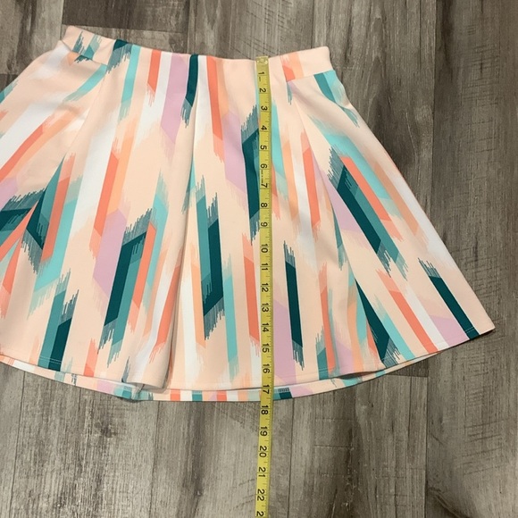 Decree Active Mini Tennis- Skater Skirt  Elastic Waist No Zip Size Large - Picture 5 of 7